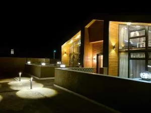 English Home Dornod - Choybalsan