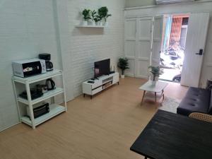 Haus Sathorn Pier 2 Cozy Bedroom City Center