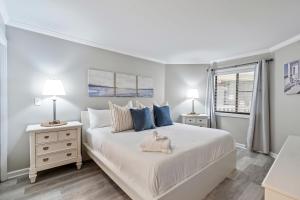 Cozy 2 Bedroom Condo at Ocean Creek Resort