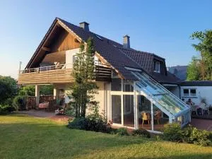 Großes Haus mit Garten, Sauna, Flügel, Kamin uvm - 艾恩贝克