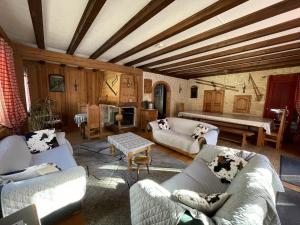 Chalets Chalet Confortable 14 Pers, 6 Ch, Wi-Fi, Parking, 300m des Pistes Serre Chevalier - FR-1-762-50 : photos des chambres