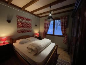 Chalets Chalet Confortable 14 Pers, 6 Ch, Wi-Fi, Parking, 300m des Pistes Serre Chevalier - FR-1-762-50 : photos des chambres