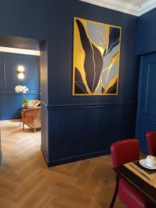 Hotels The Originals Boutique, Hotel d'Angleterre, Fecamp : photos des chambres