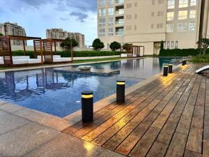 Luxury Studio at Leela Residences close to Manyanta Tech park and Airport