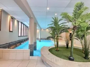 Superbe appartement avec piscine au centre St lary village - Sailhan