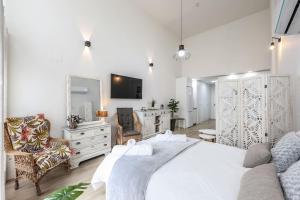 Fancy Studio with Terrace & Pool - Madrid South