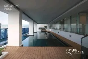 LUXURY CONDO STUDIO UNIT at 38 PARK AVENUE CEBU I T PARK - Tabok