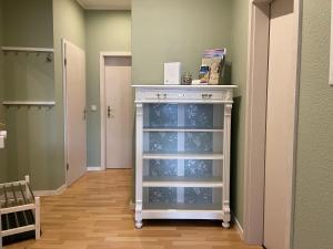 Appartement "STADTGEFLÜSTER" im Zentrum, inkl Stellplatz, 2 Betten, Babybett, Balkon, gratis Kaffee und Tee, WLAN