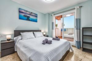 Relax in our luxury home - Terrace, Pool & Parking