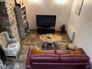 Maisons de vacances Gite Charmant La Combette : Maison 3 Chambres