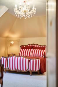 B&B / Chambres d'hotes Manoir la grande guerais : Maison 7 Chambres