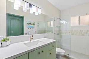 1-BD Near Beach Great for Digital Nomads