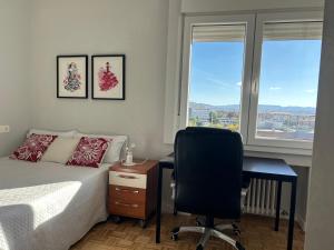 Habitación doble con baño privado en el centro de Granada