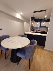 Luxurious Apartment Besso