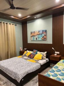 Riverside Palm Luxe 1BHK near Kamakhya & IHR