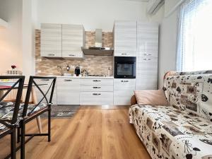 SANREMO Mare e Relax - Affittasi Luna Home, con parcheggio riservato e aria condizionata a poca distanza dal mare