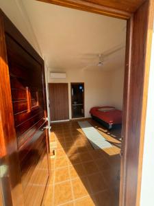 Estudio cerca del mar