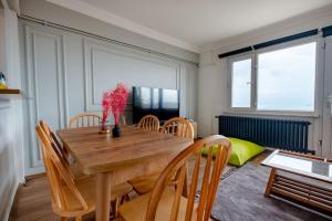 Bosphorus View with 2 Bedrooms and Central Location