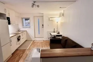 Studio near Volvo Torslanda Free parking - Kvistljungby