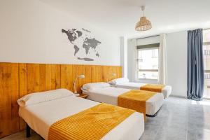 Gran terraza sobre el mar en casco urbano Vilanova