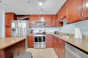 The Blue Turtle Laketown