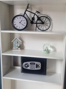 Lodge Beauty & Roger