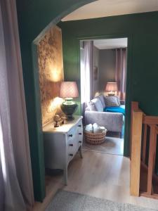 Appartements Escapade en Alsace - gite de charme pour deux a Bergheim : photos des chambres