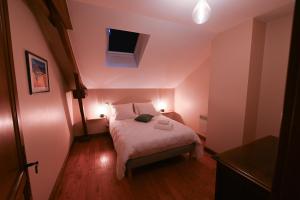 Maisons de vacances Gite Les Mareillauds - Piscine : photos des chambres