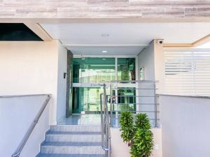 Apto 350 metros do mar na Praia de Palmas - 0114