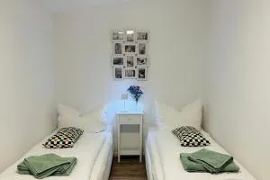 Ferienhaus Felix am Radweg im Naturschutzgebiet - Lindensee