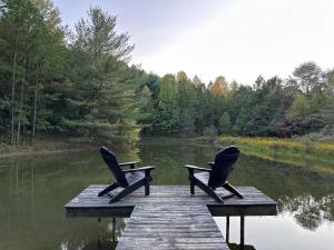 Secluded with Hot tub, Pool table, Arcade, Fishing andTheater Room