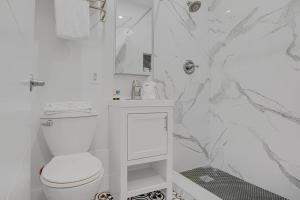 South Beach Chic Studio Retreat sleeps 4