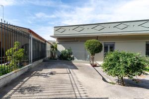 Suncatcher House by 8essentially