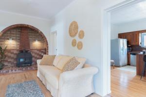 Suncatcher House by 8essentially