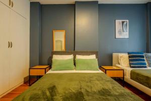 3-Bedroom Apartment with Balcony