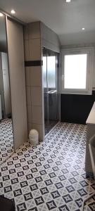 Chambre bleue lit individuel