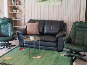 6 person holiday home in Skummeslövsstrand