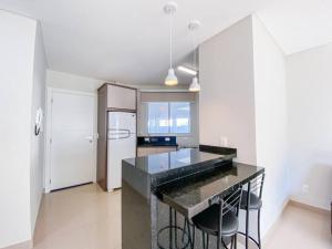 Apartamento de 01 dorm com piscina privativa - 0119