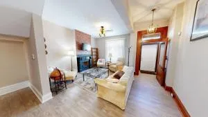 ENTIRE Pittsburgh Home Close To Events - Kid & Pet Friendly - Permit-Free Parking - Fireplace - Wittmer