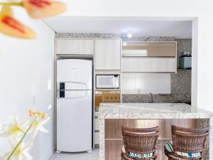 Apto amplo para Férias na Praia Palmas - 0122