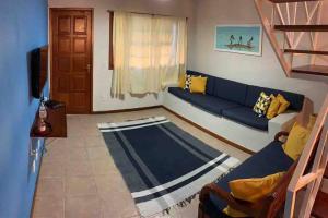 Casa em condomínio com lazer de frente para praia