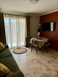 T2 coloré proche mer terrasse parking