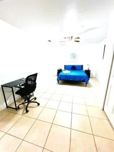 Spacious Home at Lehigh Acres - La Belle