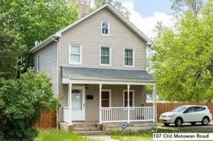 107 Quaint Renovated Single Family 3 Bdrm House - Old Bridge