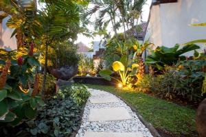 Villa Chantal-Intimate Villa in Seminyak