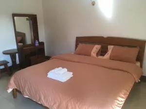 โรงแรมภูมิชาญเพลส - Пхаяу