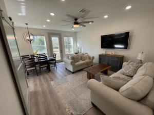 Country Oasis - Entire Home