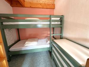 Appartements T2 Duplex 6 Pers - Terrasse, Parking, Salle Musculation - Saint Lary Soulan - FR-1-457-348 : photos des chambres