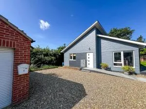 Well Designed Bungalow In The Seaside Resort Of Hemsby, Ref 99012B - Rollesby