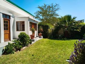 Restful Tree House in Little Mowbray